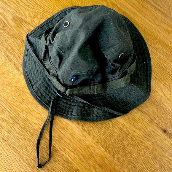 Roark hat - Picture 1 of 4